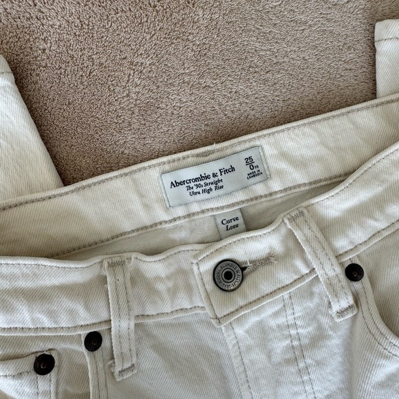 Abercrombie curve love 90’s ultra high rise straight jean - Picture 5 of 6